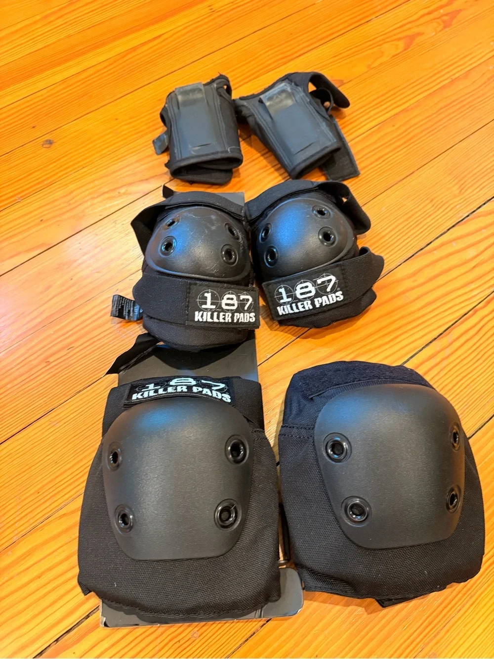 Black Protective Skate Wrist, Elbow & Knee Pad Set